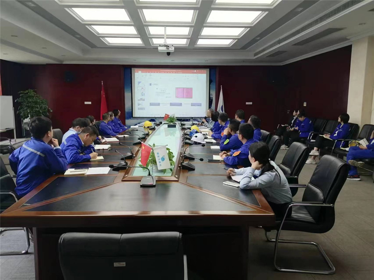 To&nbsp;Build&nbsp;a&nbsp;BLUESKY&nbsp;with&nbsp;Inner&nbsp;Excellence&nbsp;and&nbsp;Outer